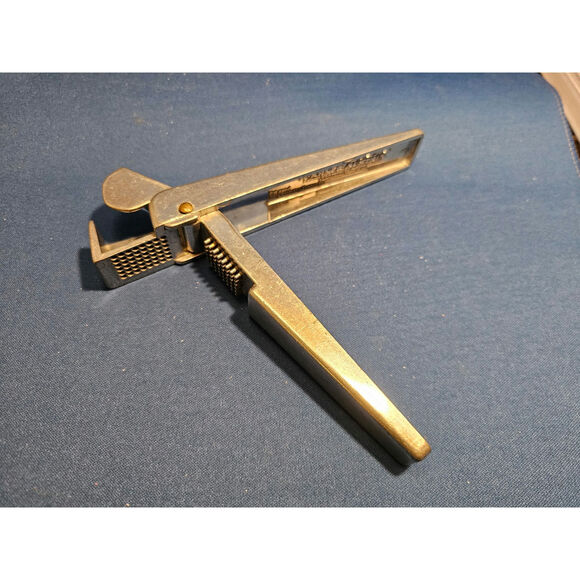 Vintage Fortuna Aluminum Garlic Press - Italy - No 2 - Picture 1 of 6
